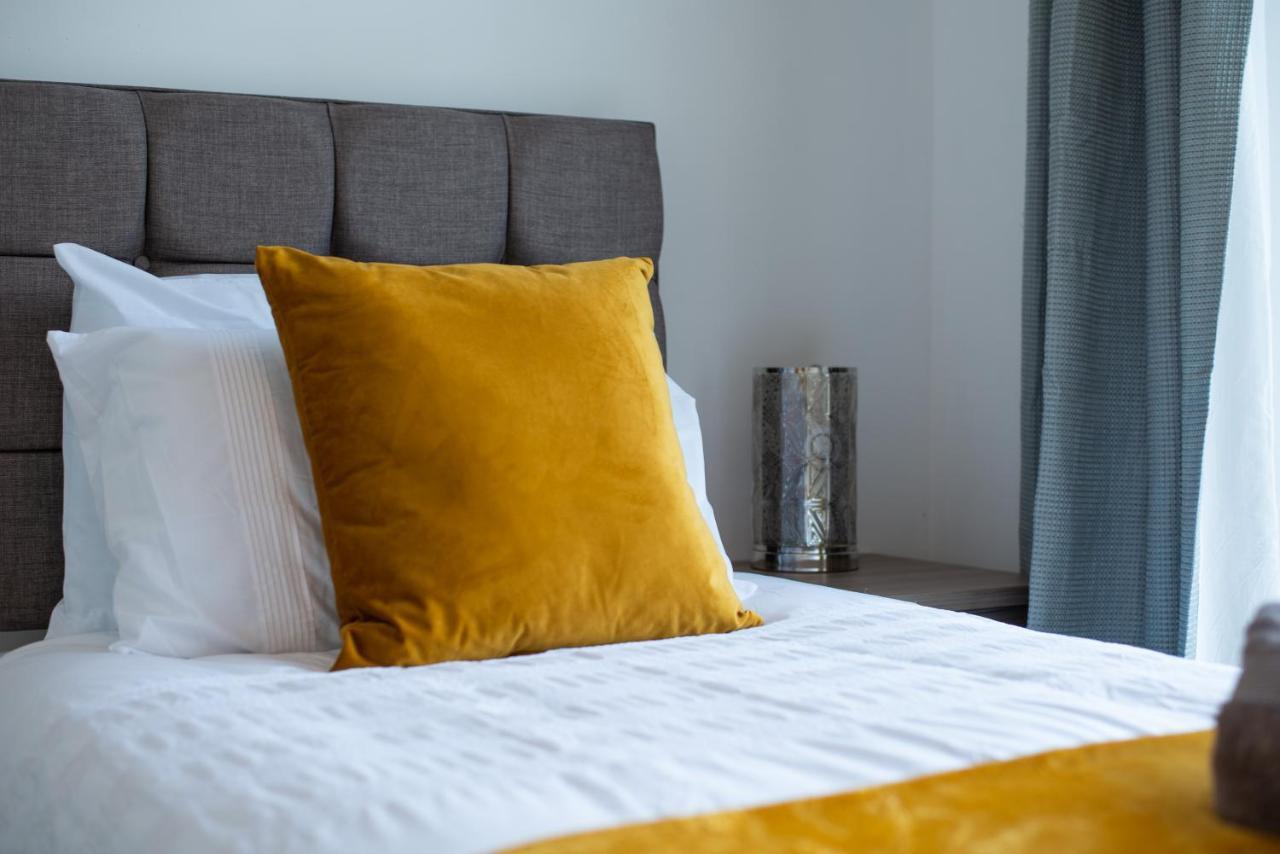 Free Parking, Spacious Rooms, Smart Tv'S All Rooms Swansea Dış mekan fotoğraf